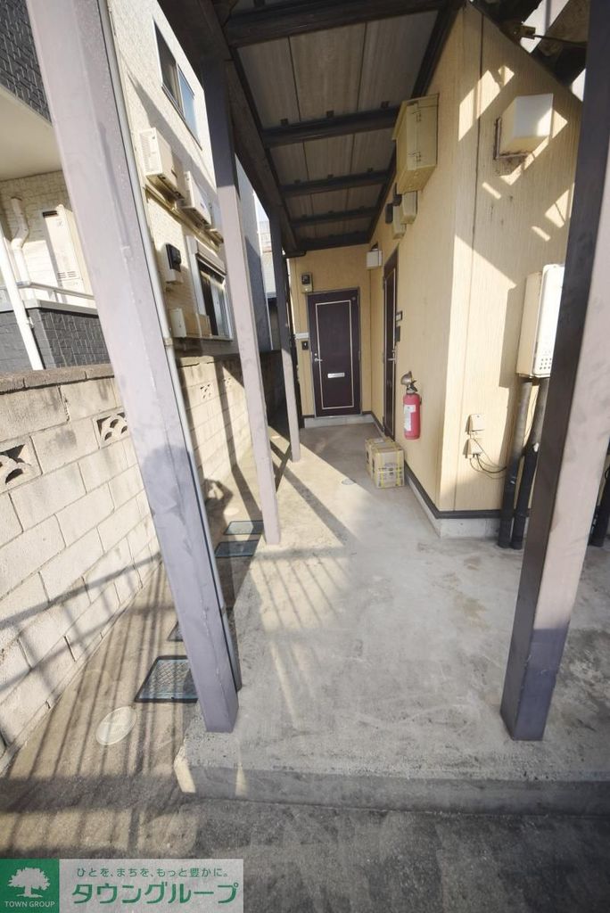 エントランス　エントランス