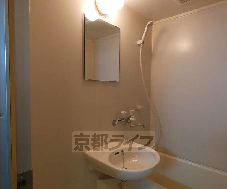 洗面設備　洗面所です。