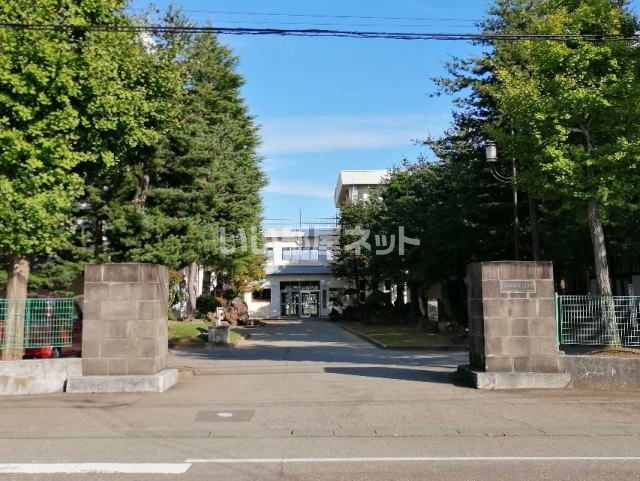 高校・高専　秋田県立大曲高校（高校・高専）まで450m