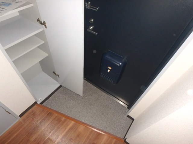 玄関　※別号室写真