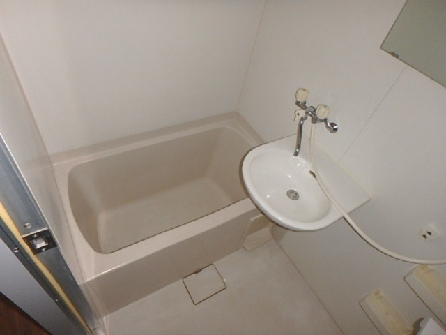 バス・シャワールーム　※別号室写真