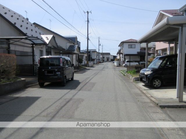 その他　周辺道路（その他）まで0m