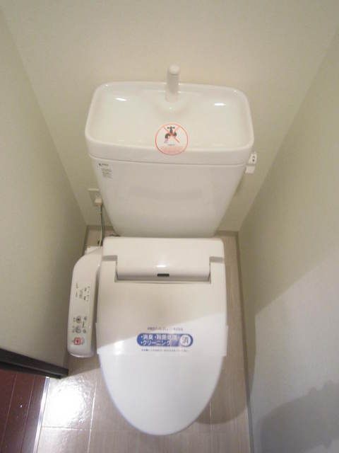トイレ　ウォシュレット