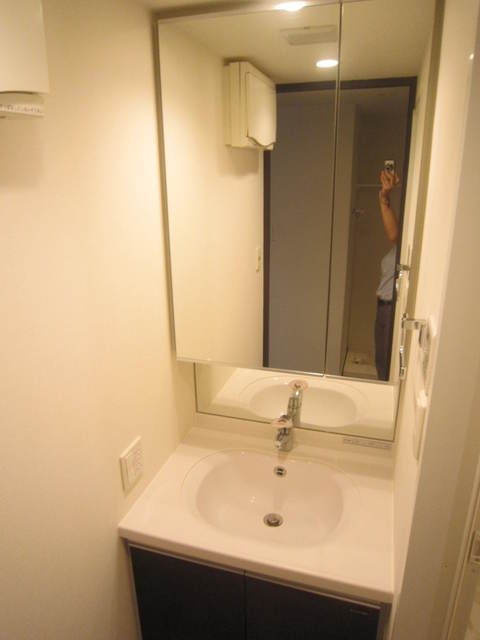 洗面設備　独立洗面台