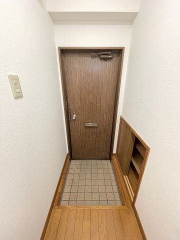 玄関　ゆったりとした玄関です