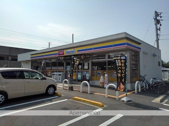 コンビニ　ミニストップ宇多津町店（コンビニ）まで400m