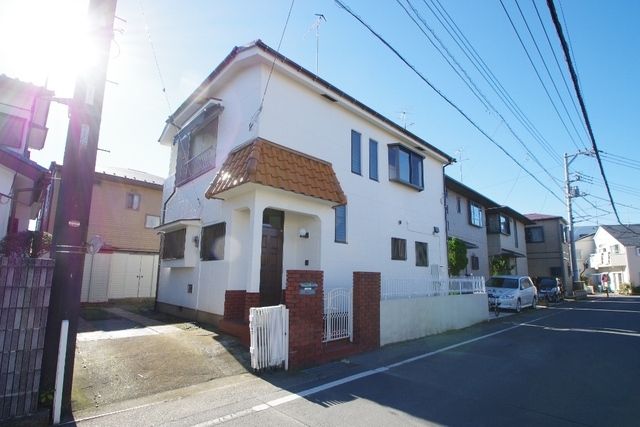 建物外観　★閑静な住宅街に立地★