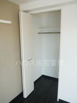 収納　クローゼット
