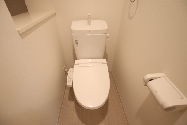 トイレ　別室の参考写真です。※現況優先