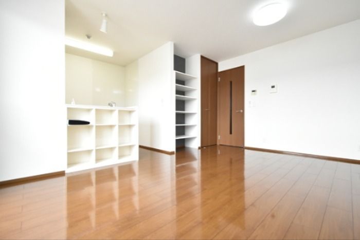 居室・リビング　※同じ間取りの別部屋の写真となります