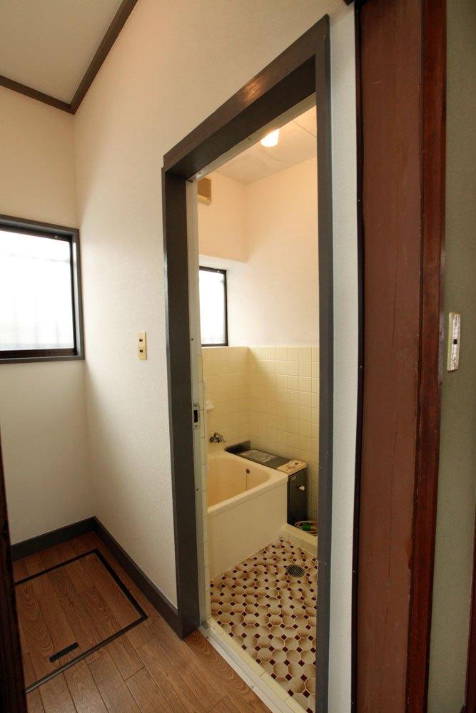 バス・シャワールーム　浴室