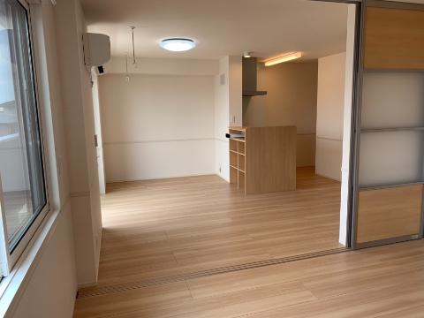 居室・リビング　リビング