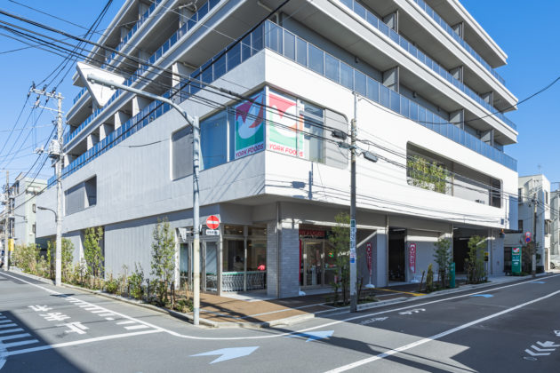 スーパー　ヨークフーズwithザ・ガーデン自由が丘西落合店（スーパー）まで160m