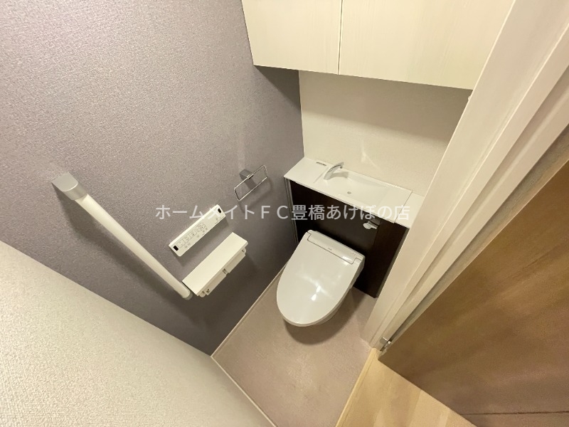 トイレ　別部屋写真