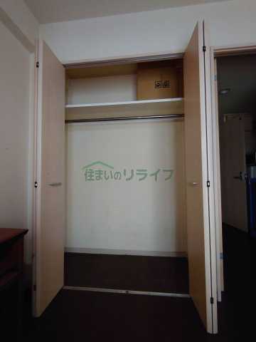 収納　別部屋の参考写真になります。