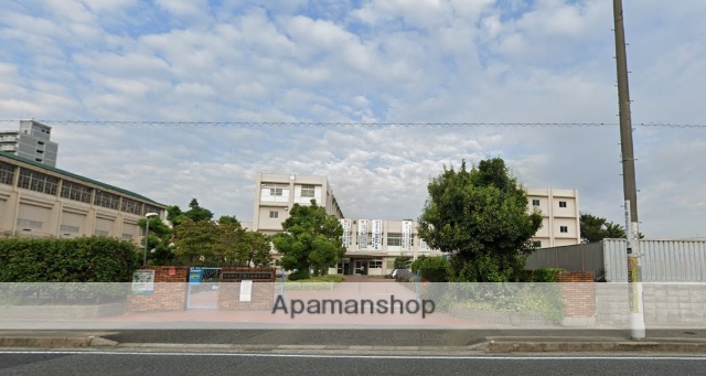 高校・高専　尼崎小田高等学校（高校・高専）まで641m