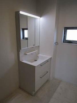 洗面設備　洗髪洗面化粧台