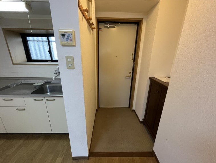 玄関　※別室参考写真