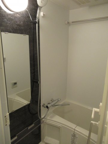 バス・シャワールーム　日々の疲れを癒すお風呂付です