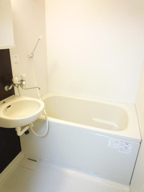 バス・シャワールーム　※別室参考写真