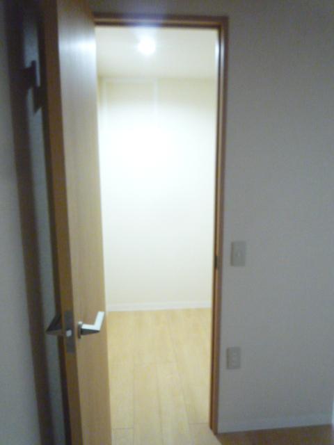 収納　※別室参考写真