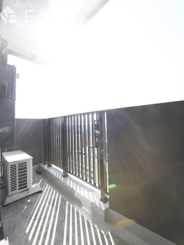 バルコニー　バルコニー