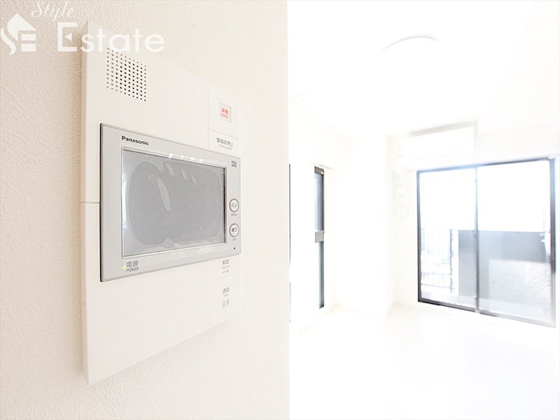 セキュリティ　モニター付きインターホン