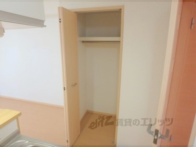 居室・リビング　居室