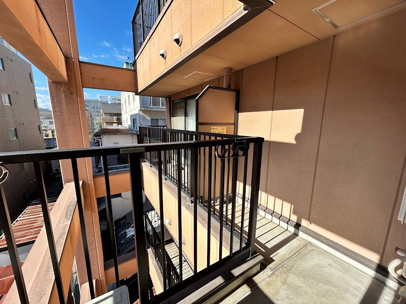 バルコニー　参考画像