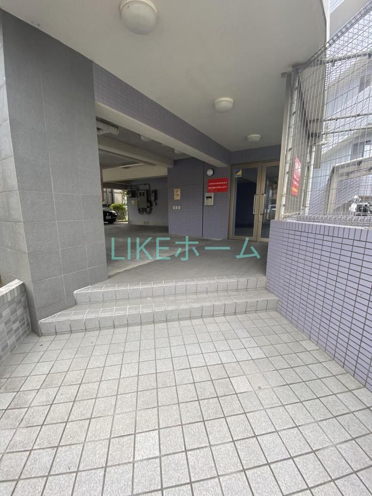 エントランス　エントランス