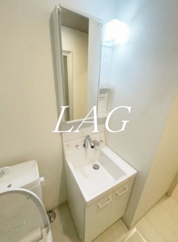 洗面設備　洗面台です。