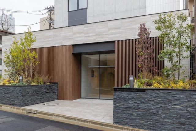 エントランス　エントランス