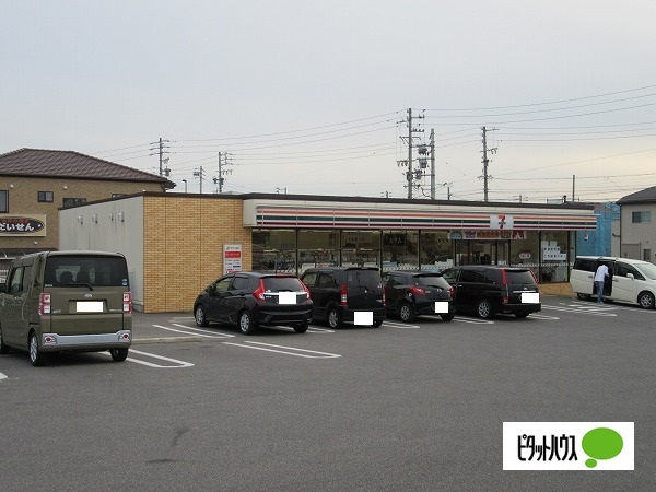 コンビニ　セブンイレブン常滑飛香台店（コンビニ）まで496m