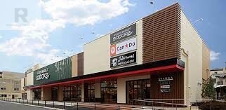 スーパー　Foods　Market　satakeビエラ千里丘店（スーパー）まで745m