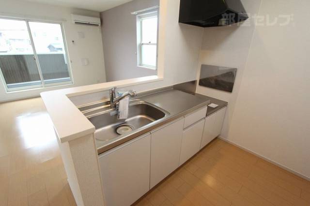 キッチン　※同型タイプイメージ