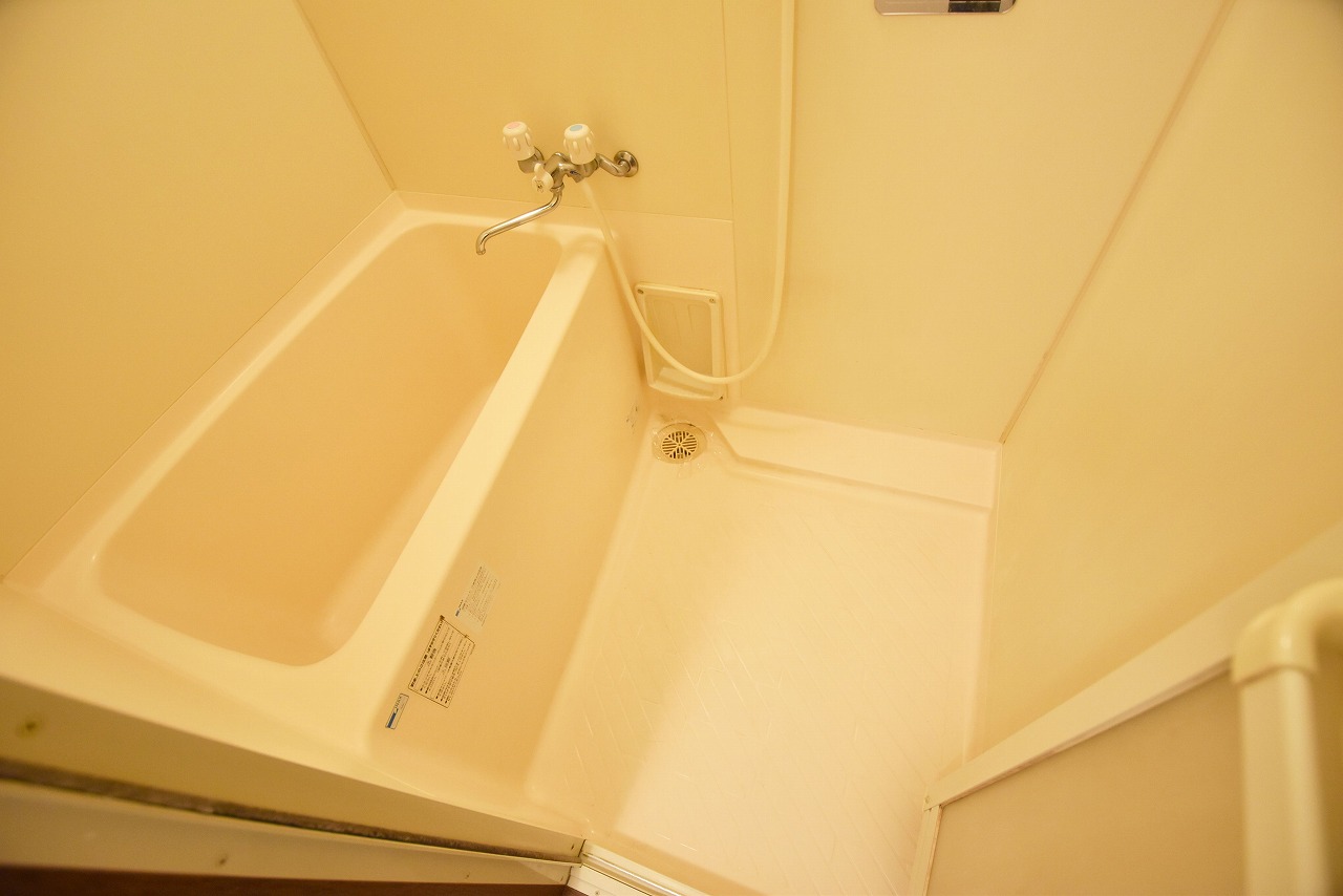 バス・シャワールーム　翔阿園マンション