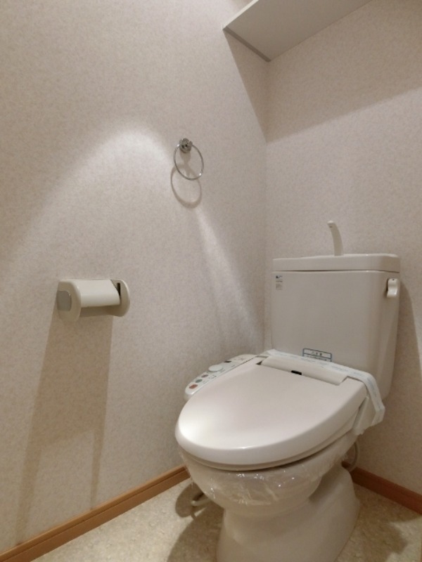 トイレ　図面と現状に相違がある場合には現状を優先