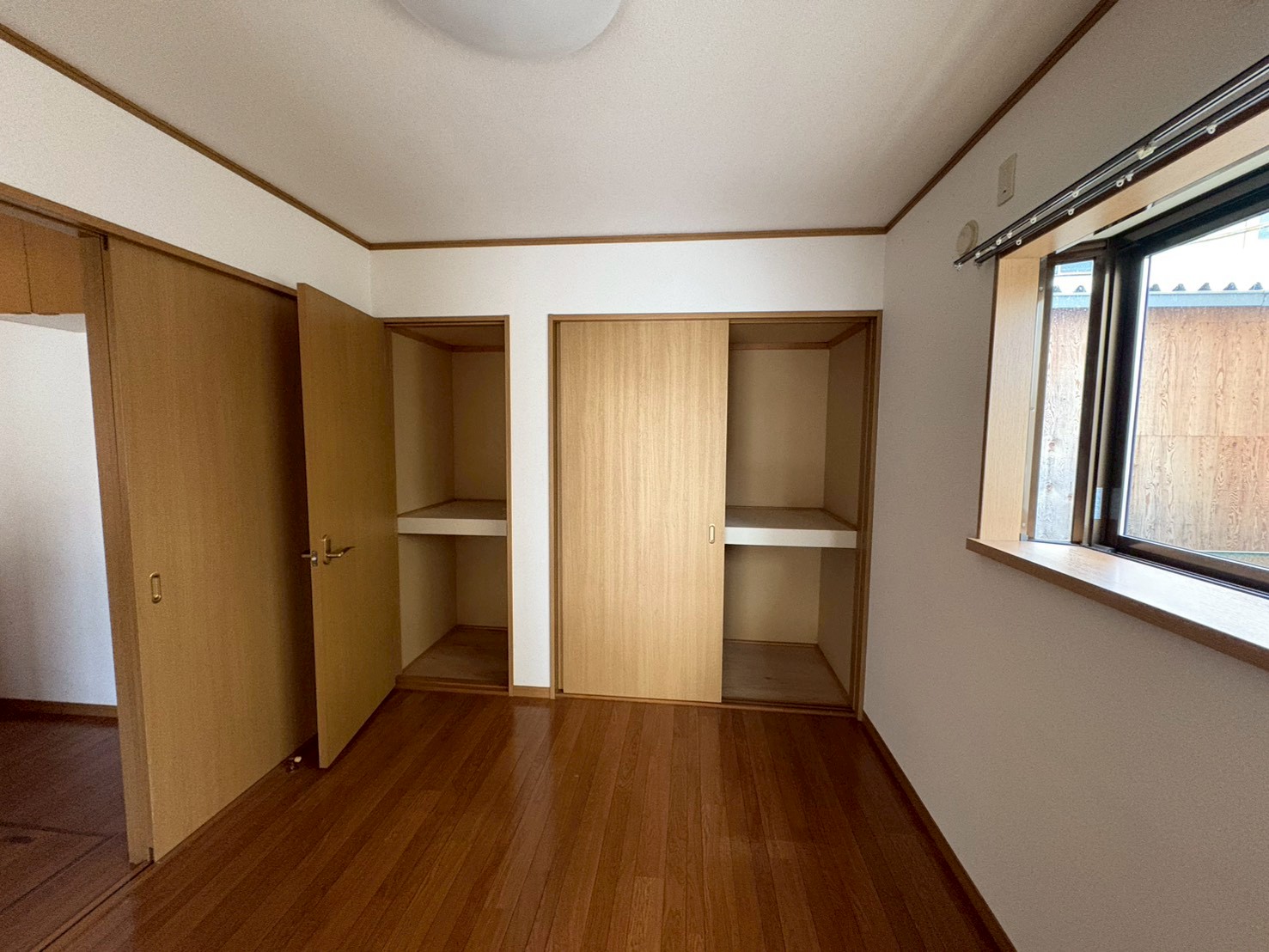 収納　北側洋室