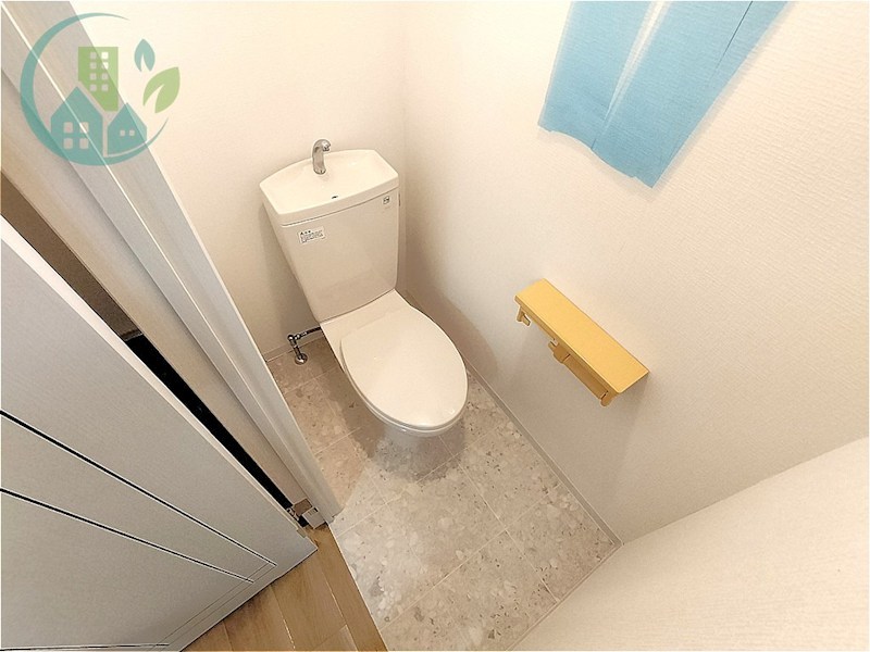 トイレ　ラムール六甲山ノ手（J：COM320Mネット無料）