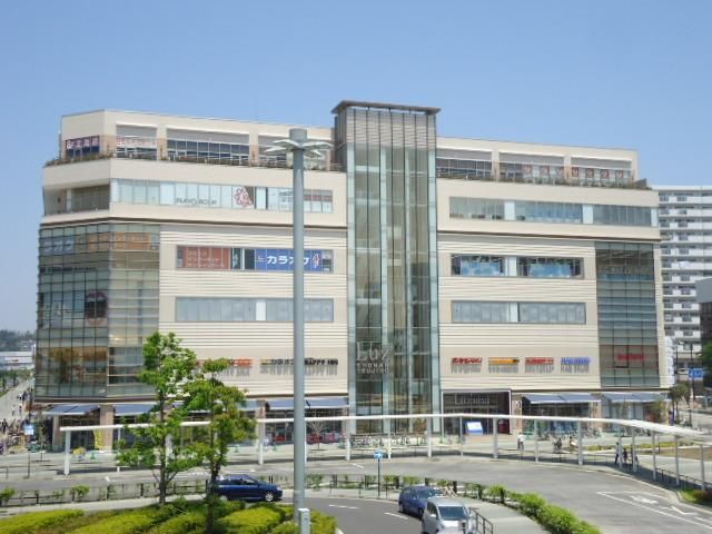 ショッピングセンター　テラスモール湘南（ショッピングセンター）まで800m