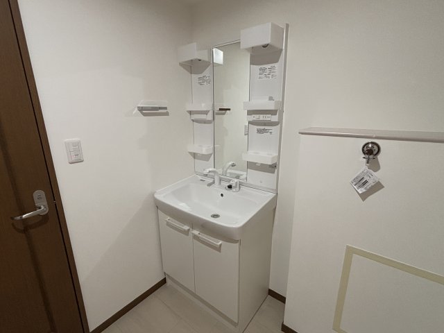 洗面設備　※別部屋参考写真