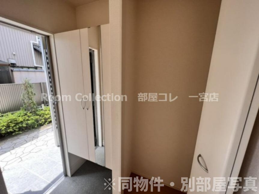 玄関　※同物件社写真