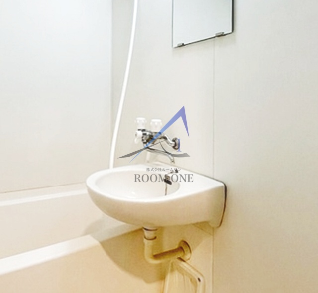 洗面設備　洗面台です。