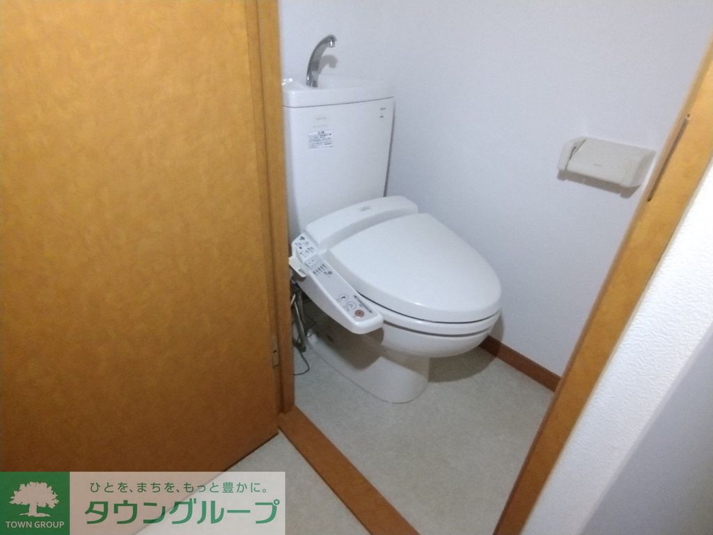 トイレ　温水便座標準設置♪