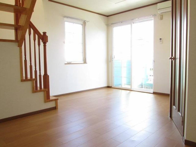 居室・リビング　図面と現状に相違がある場合には現状を優先