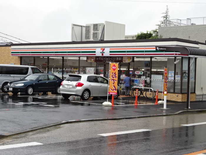 コンビニ　セブンイレブン 横浜奈良北団地店（コンビニ）まで454m