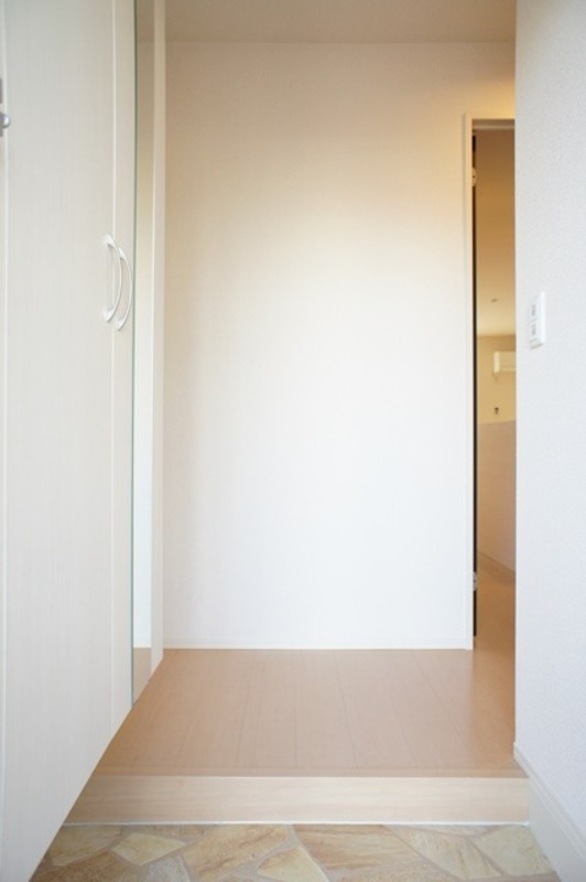 玄関　図面と現状に相違がある場合には現状を優先