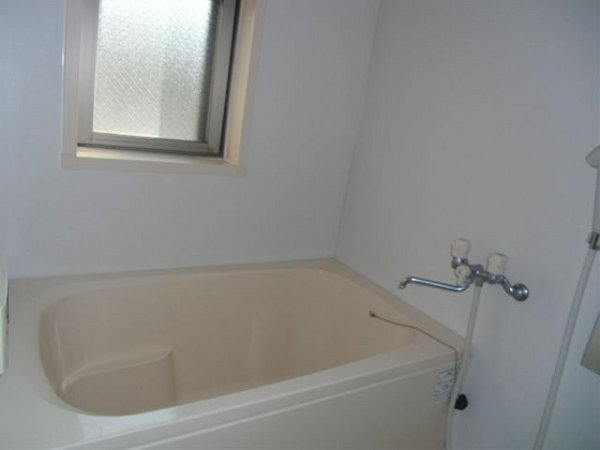 バス・シャワールーム　綺麗な水周り