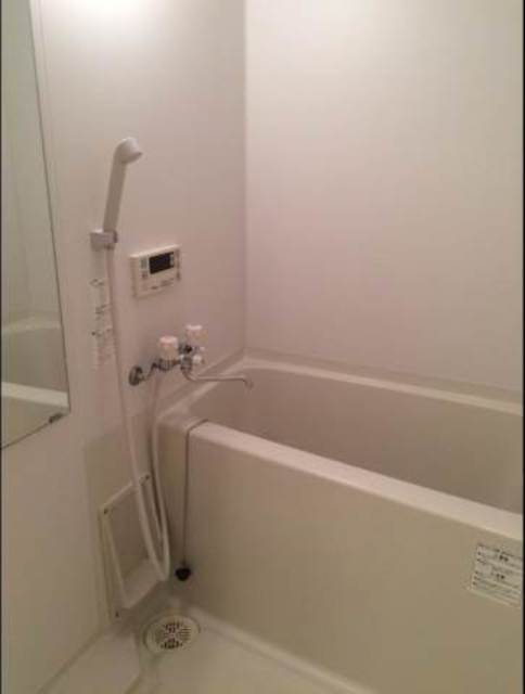 バス・シャワールーム　バスルーム