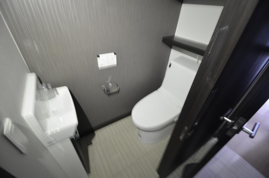 トイレ　シャワー付トイレ